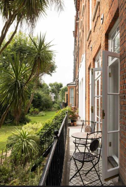 Fotografia 4: Palatial, Elegant 1000sqft Home - Central London