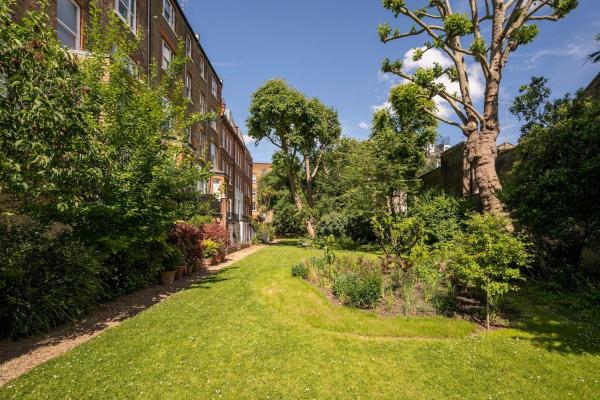Fotografia 9: Palatial, Elegant 1000sqft Home - Central London