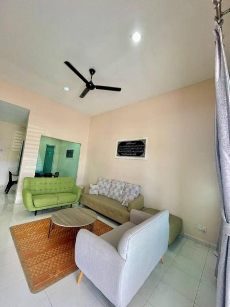 Anis Homestay 5 Bedrooms 5 Bathrooms - Alor Setar