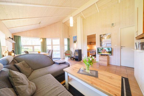 Na fotografii je vidět objekt Ferienhaus Otter nacházející se ve městě Müggendorf.