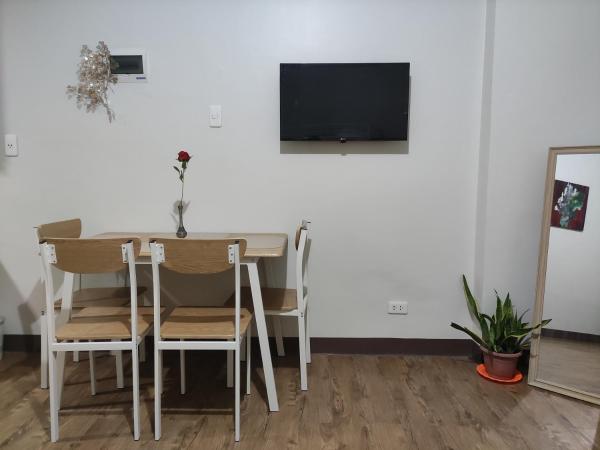 Na zdjęciu widoczny jest obiekt Condo Unit at Amani Grand Resort Residences, 3-5 minutes from the Airport położony w mieście Lapu Lapu City.