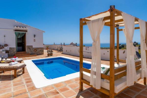 Na fotografii je vidět objekt Ferienhaus mit Privatpool für 2 Personen ca 60 qm in Nerja, Andalusien Costa del Sol nacházející se ve městě Nerja.