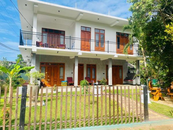 A la foto es mostra l'objecte Villa Kingfish,, Apartments situat a la ciutat de Induruwa.