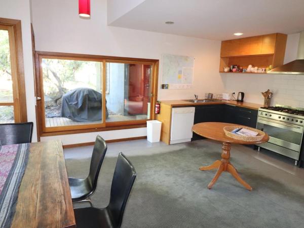 A la foto es mostra l'objecte 38 Terra Nova Drive, Mallacoota situat a la ciutat de Mallacoota.