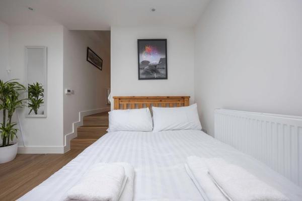 Foto 8: Host & Stay - Downland Studio