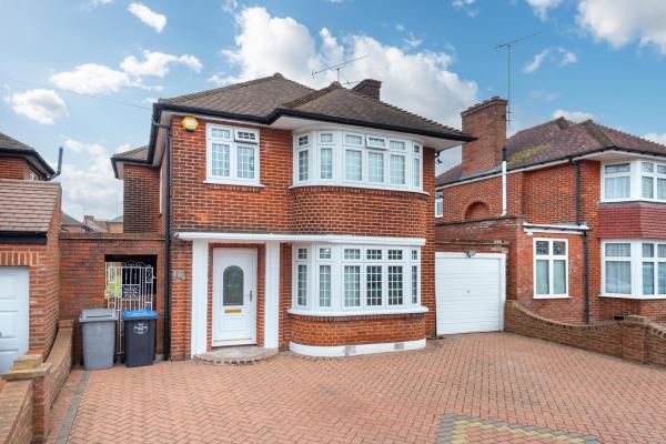Auf dem Foto ist das Objekt Aryas Homes London - Edgware in der Stadt Edgware zu sehen.