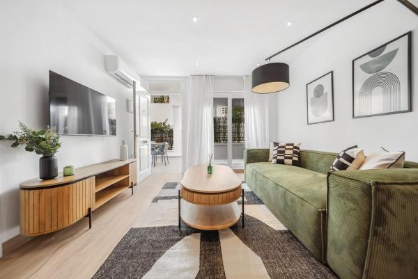Foto 9: Charming & Modern 4BR Apartment