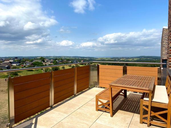 Na zdjęciu widoczny jest obiekt Ferienwohnung Am Weiher Wohnung 6 Für 2 Personen położony w mieście Schmidt.