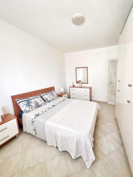 Mar Azul Ocean View Apartment with Private Terrace, Santa Maria