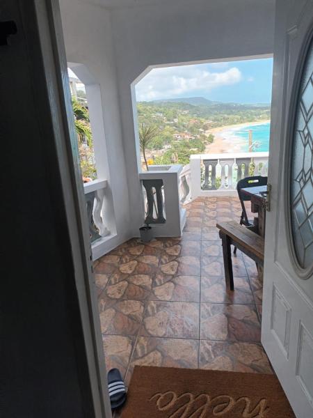 Στη φωτογραφία φαίνεται το αντικείμενο Long Bay, Rosehill View Garden που βρίσκεται στην πόλη Πορτ Αντόνιο.