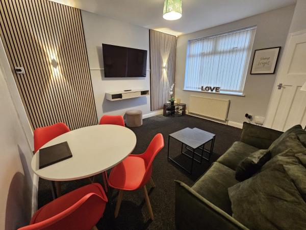 A la foto es mostra l'objecte Victoria House - 3 Bedroom House sleeps 5 with WiFi and parking situat a la ciutat de Hull.