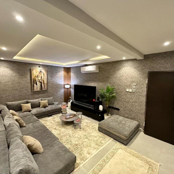 A la foto es mostra l'objecte Modern Apartment with bedroom, lounge and kitchen situat a la ciutat de Riad.