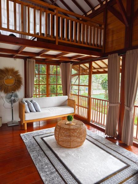 Villa De Montagne - Bogor