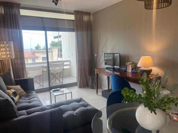 På billedet ses objektet Stefania sea view apartment beliggende i byen Rafina.