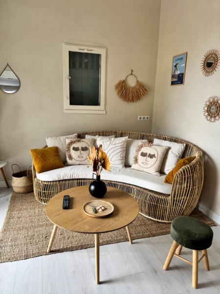 A la foto es mostra l'objecte Appartement proche village naturiste, terrasse et parking situat a la ciutat de Cap d'Agde.