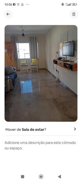 A la foto es mostra l'objecte Casa em Pedra de Guaratiba situat a la ciutat de Ilha do Tatu.