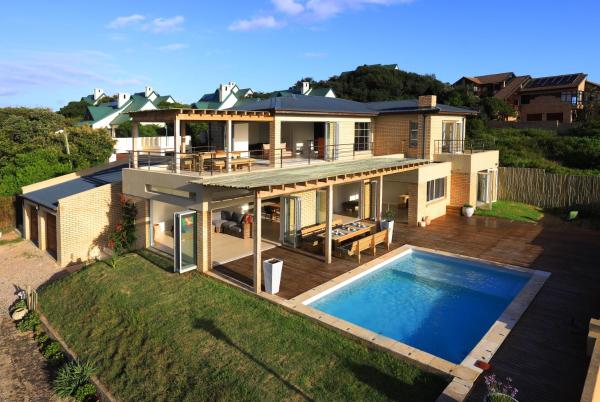 Na fotografii je vidět objekt Garden Route beach house - Wilderness - nacházející se ve městě Wilderness.