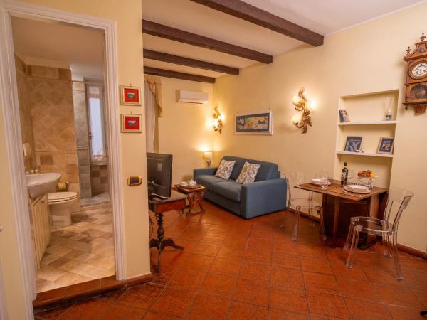 Navona Little Home, Rome