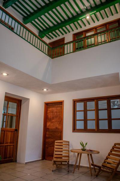 A la foto es mostra l'objecte Hostal 66 situat a la ciutat de Mérida.