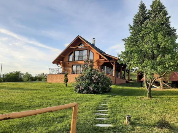 Nella foto è visibile l'oggetto Zrub Živa situato nella città di Devičie.