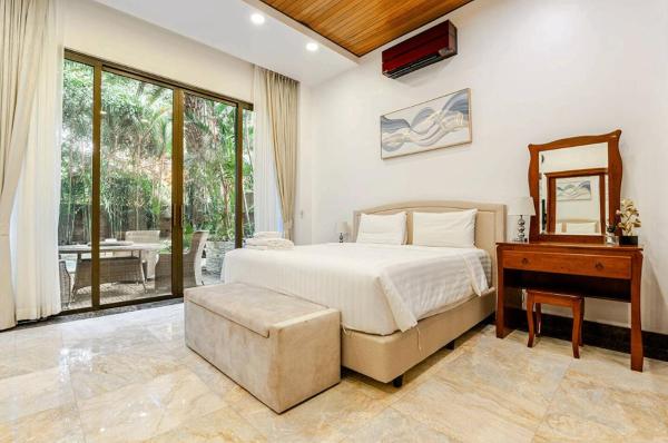A la foto es mostra l'objecte 4BR Pool Villa Nai Harn situat a la ciutat de Rawai Beach.