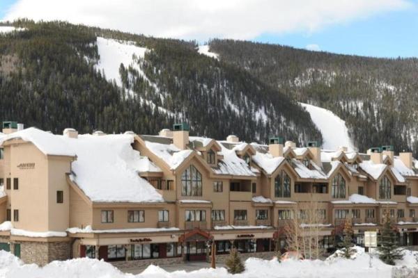 A la foto es mostra l'objecte 2 Bedroom Gateway Lodge Condo Near Mountain House situat a la ciutat de Keystone.
