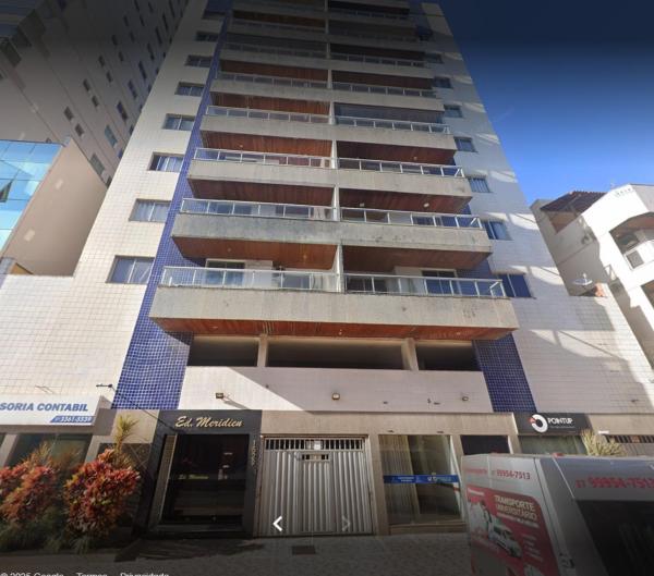 A la foto es mostra l'objecte Apartamento Carnaval Guarapari, apartamento 2 quartos com suíte, somente 28fev a 05mar situat a la ciutat de Guarapari.