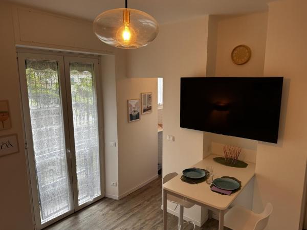Na fotografii je vidět objekt JOIVY Cosy Studio Near Rapallo Beach - Via Baisi nacházející se ve městě Rapallo.