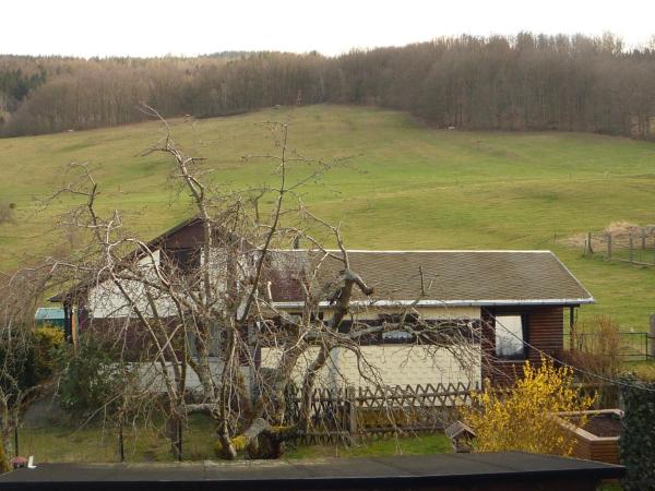 På bilden syns objektet Wiesengrund som ligger i staden Schwarzhausen.