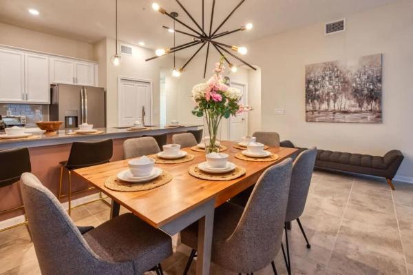 Luxury 2br Condo | Mickey Room | Resort Amenities - Florida