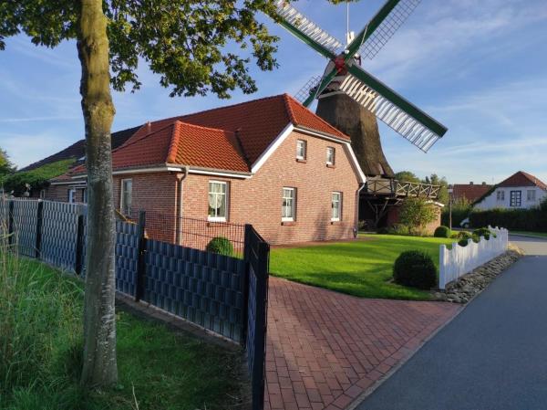A la foto es mostra l'objecte ehemaliges Müllerhaus situat a la ciutat de Schortens.