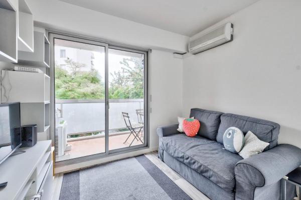 Flat with balcony 15min from Promenade des Anglais, Nizza