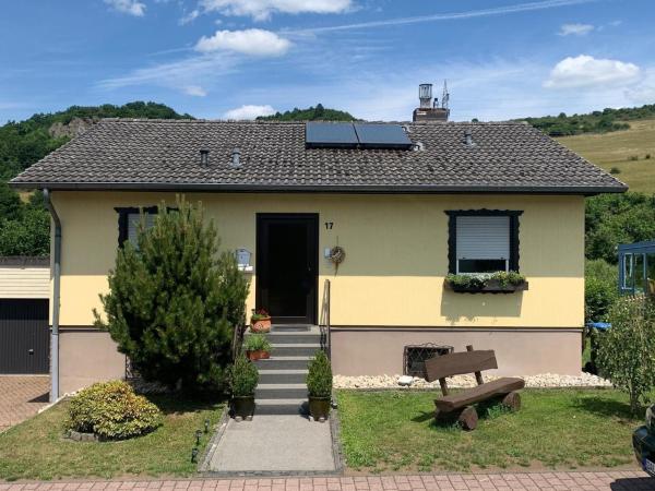 A la foto es mostra l'objecte Ferienhaus Schwalbennest situat a la ciutat de Büscheich.