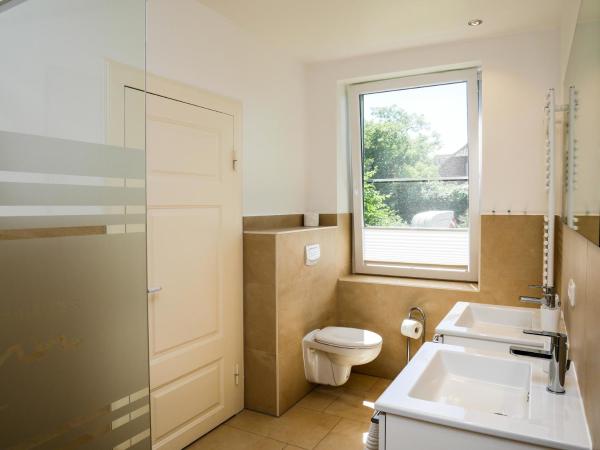 A la foto es mostra l'objecte Wohnung Bauernhaus 1 situat a la ciutat de Fehmarn.