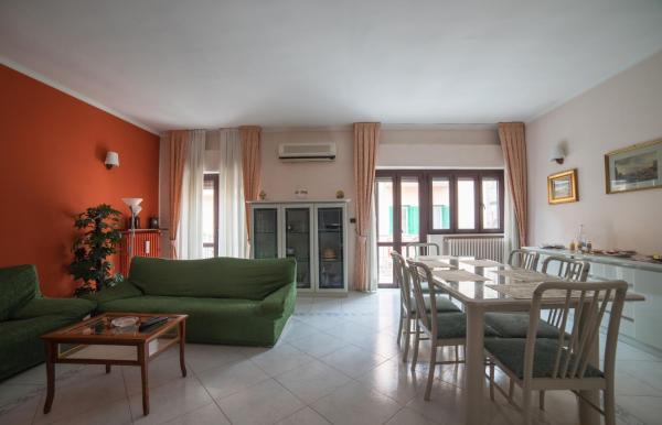A la foto es mostra l'objecte La Casa Di Rosa situat a la ciutat de Matera.