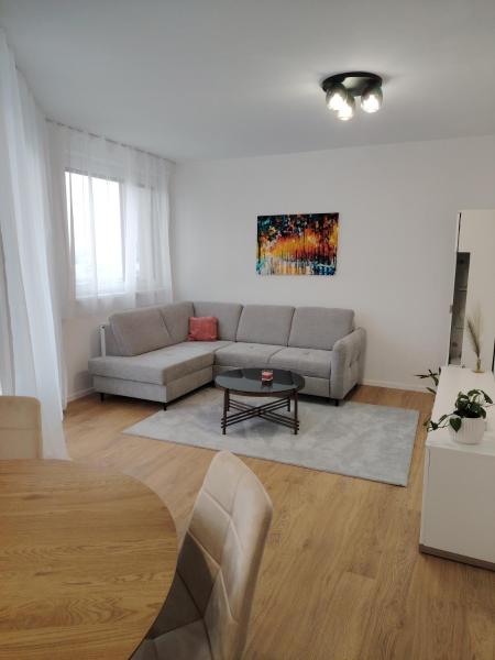 A la foto es mostra l'objecte Nový apartmán situat a la ciutat de Kosice.