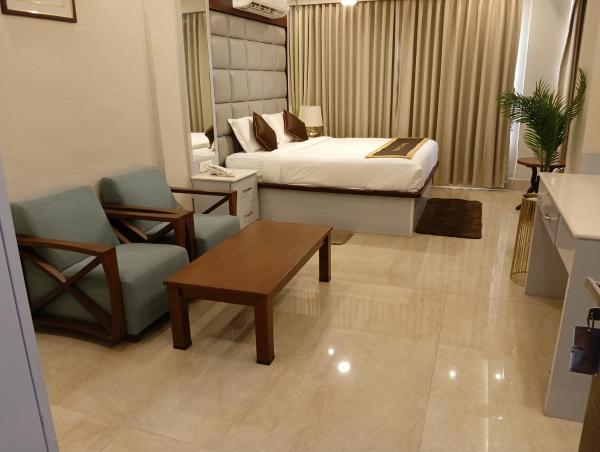 The Crystal Hotel New Town Kolkata - Calcutta