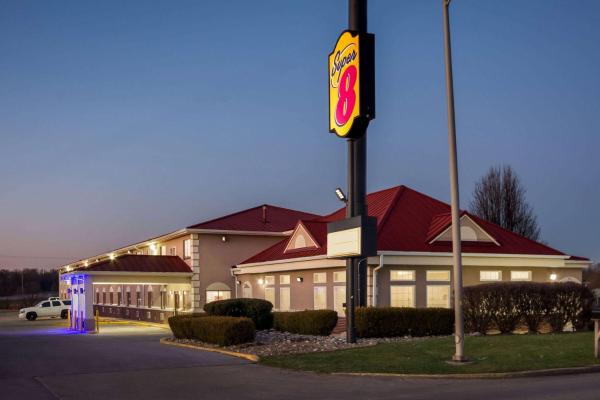 Foto 4: Super 8 by Wyndham Elizabethtown