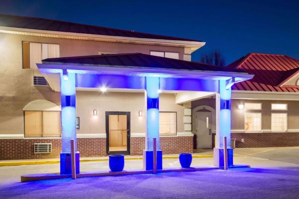 Foto 7: Super 8 by Wyndham Elizabethtown