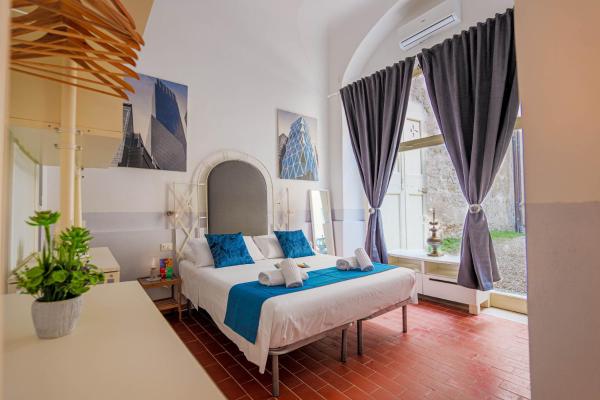 Loft Moderno AC, Wi-Fi, 5 min da SMN, fuori ZTL, Florenz