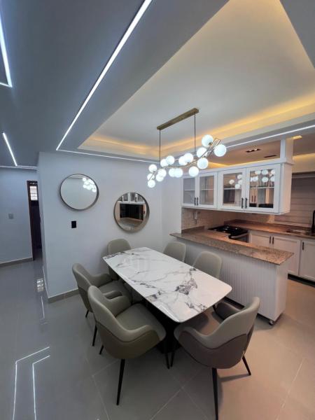 A la foto es mostra l'objecte Apartamento de Lujo situat a la ciutat de Jacagua.