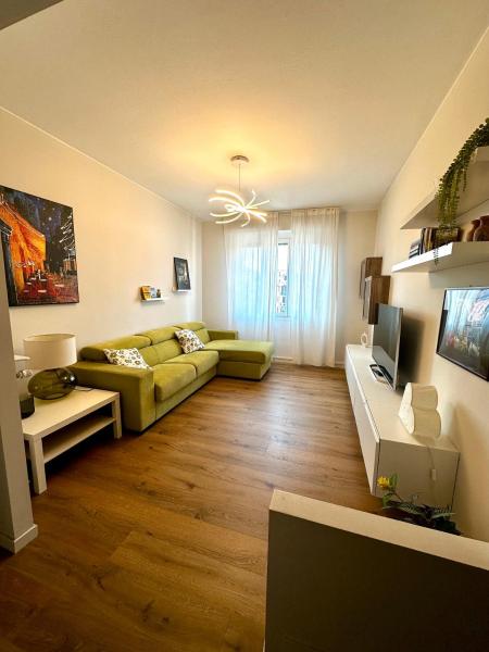 Casa Nela - Milan