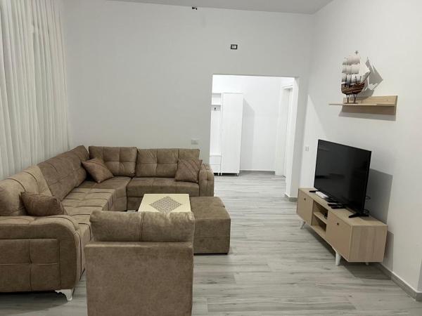 Na fotografii je vidět objekt Cerriku Apartment nacházející se ve městě Durrës.
