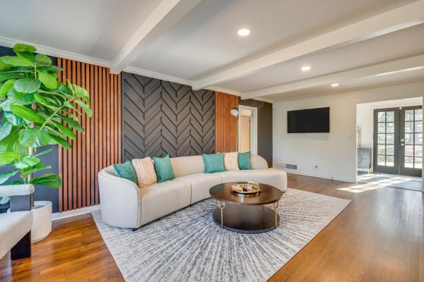 Mid-century Buckhead Home, 6 Mi To Mercedes-benz! - Marietta, GA