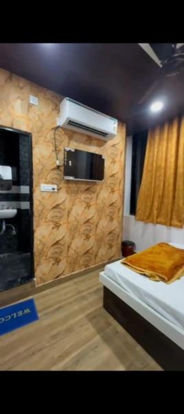 På billedet ses objektet Hotel SUPREME beliggende i byen Ujjain.