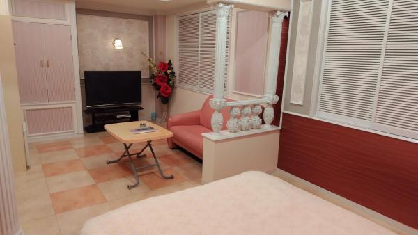 A la foto es mostra l'objecte Hotel Eleven situat a la ciutat de Sakai.