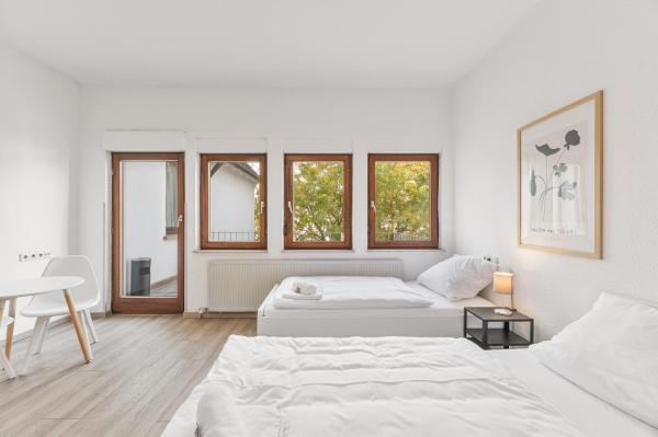 A la foto es mostra l'objecte Monteur Apartments Heilbronn City - LOW BUDGET, PARKING, WIFI, SMART TV NEW situat a la ciutat de Heilbronn.