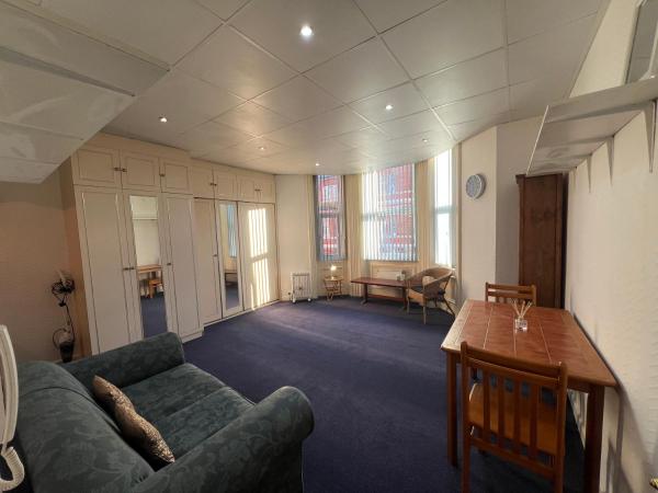 Foto 3: Studio Flat, Westbourne, Bournemouth