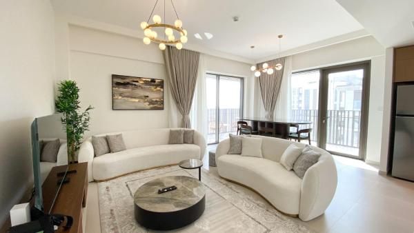 Fotografie 2: Spacious 3BR, Private Beach Access