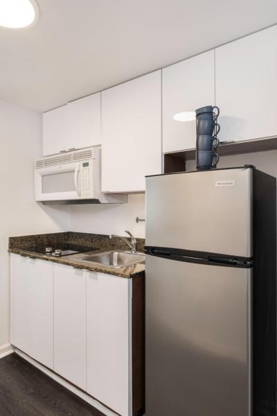 Foto 3: Studios in Brickell with Pool, Gym, free parking and Game Room